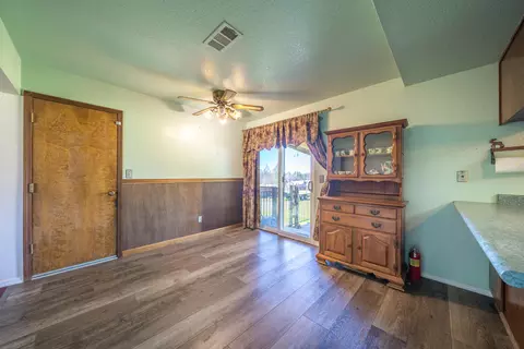 Dining - 1200 Lema Rd, Redding, CA 96003 photo 1 of 2