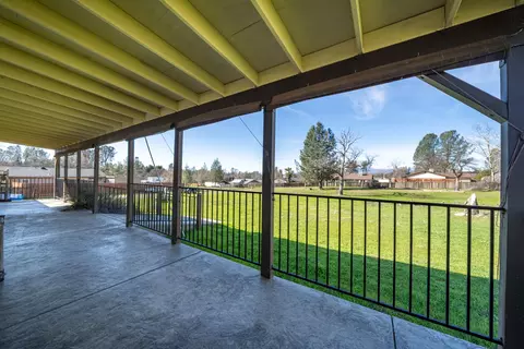 Exterior - 1200 Lema Rd, Redding, CA 96003 photo 4 of 14