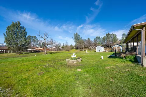 Exterior - 1200 Lema Rd, Redding, CA 96003 photo 9 of 14