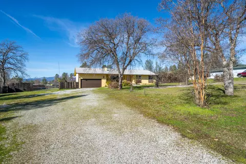 Exterior - 1200 Lema Rd, Redding, CA 96003 photo 11 of 14