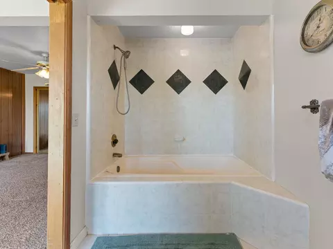 8019 Churn Crk Rd, Redding, CA 96002 photo 18