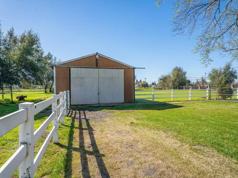 8019 Churn Crk Rd, Redding, CA 96002 photo 50