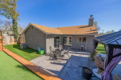 580 Arbuckle Ct, Redding, CA 96003 photo 22