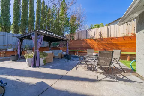 580 Arbuckle Ct, Redding, CA 96003 photo 20