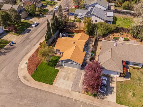 580 Arbuckle Ct, Redding, CA 96003 photo 35