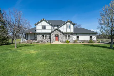 23168 Millville Way, Millville, CA 96062