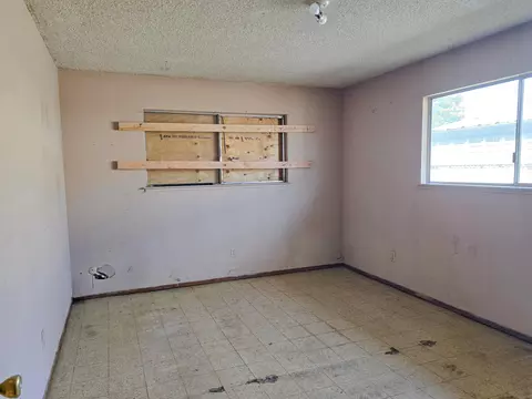 1740 Henry Ave, Redding, CA 96001 photo 10