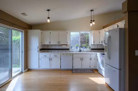 1356 Grouse Dr, Redding, CA 96003 photo 6