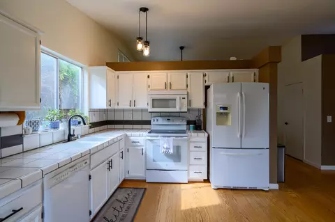 1356 Grouse Dr, Redding, CA 96003 photo 10