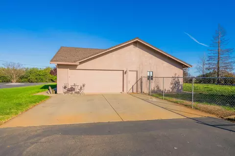19845 Meadow View Rd, Red Bluff, CA 96080 photo 23