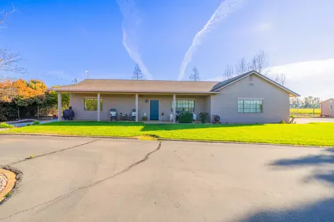 19845 Meadow View Rd, Red Bluff, CA 96080 photo 2