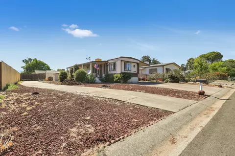 1072 Eagle Nest Rd, Redding, CA 96003