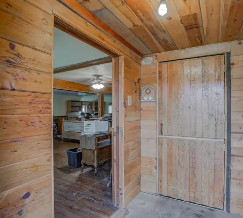 1720 Main St, Weaverville, CA 96093