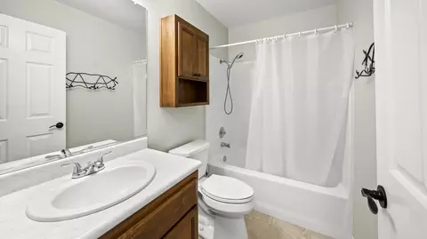 505 Monet Walk, Redding, CA 96001 photo 17