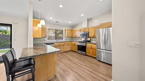 505 Monet Walk, Redding, CA 96001 photo 8