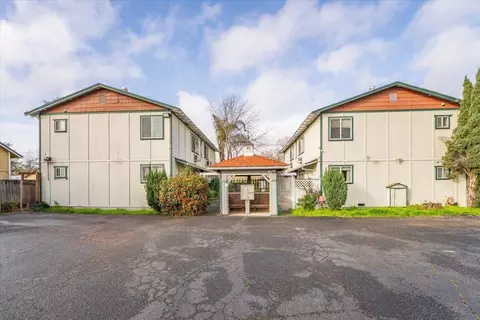 1447 1451 Monroe St, Red Bluff, CA 96080