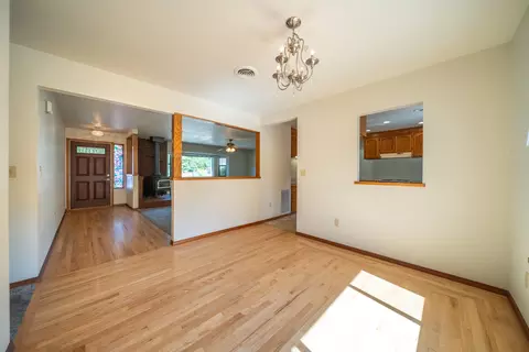 4681 Dandelion Dr, Redding, CA 96002 photo 10