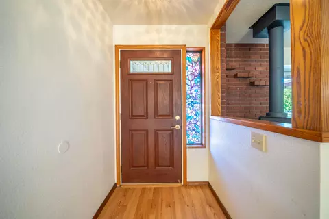 4681 Dandelion Dr, Redding, CA 96002 photo 3