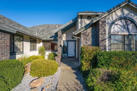 1863 Gold Hills Dr, Redding, CA 96003 photo 3