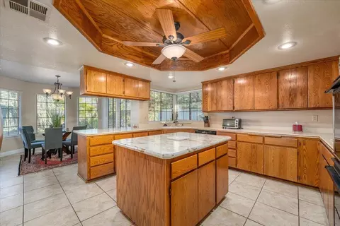 1863 Gold Hills Dr, Redding, CA 96003 photo 12