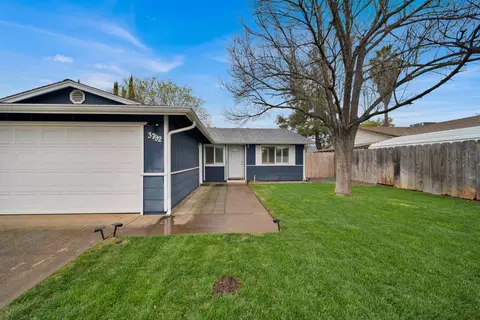 3792 Scorpius Way, Redding, CA 96002 photo 4