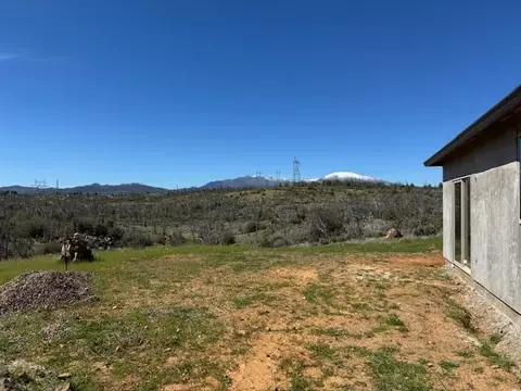3623 Steamboat St, Redding, CA 96003 photo 5