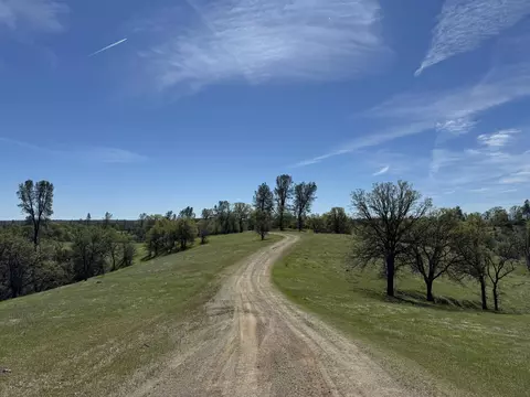 Vassar Road, Red Bluff, CA 96080 photo 2