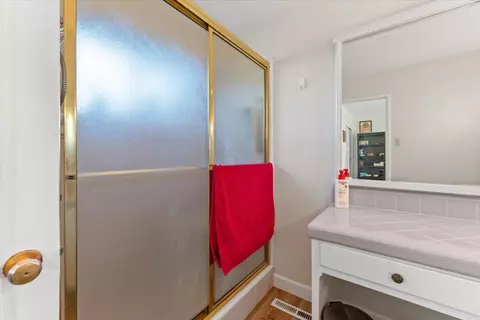 2304 Washington Ave, Redding, CA 96001 photo 27