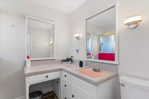 2304 Washington Ave, Redding, CA 96001 photo 26