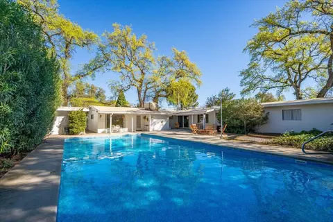 2304 Washington Ave, Redding, CA 96001 photo 33