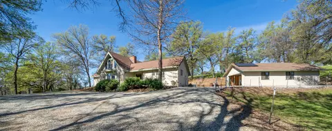 12162 Kawliga Ln, Bella Vista, CA 96008