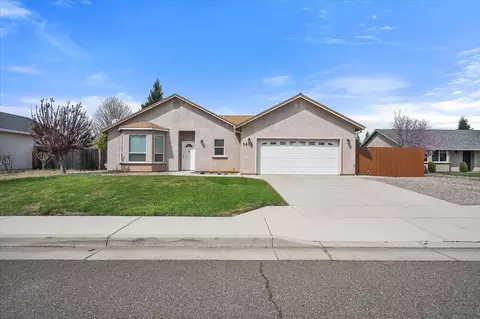 3612 Rush Lndg, Anderson, CA 96007