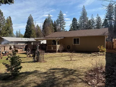 Exterior - 20190 Mapleleaf St, Burney, CA 96013 photo 3 of 8