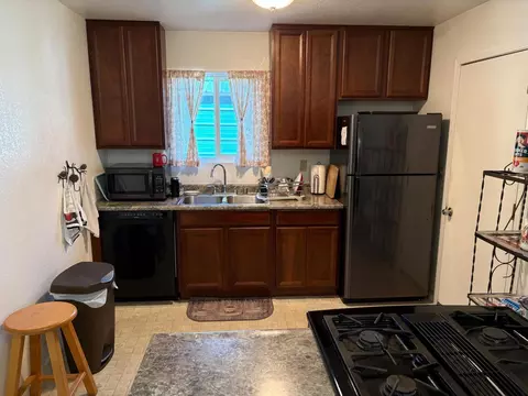 Kitchen - 20190 Mapleleaf St, Burney, CA 96013 photo 1 of 3