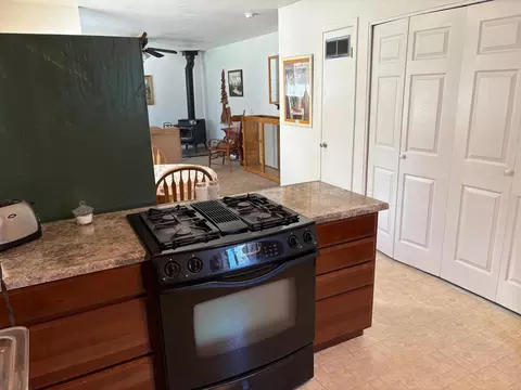 Kitchen - 20190 Mapleleaf St, Burney, CA 96013 photo 2 of 3