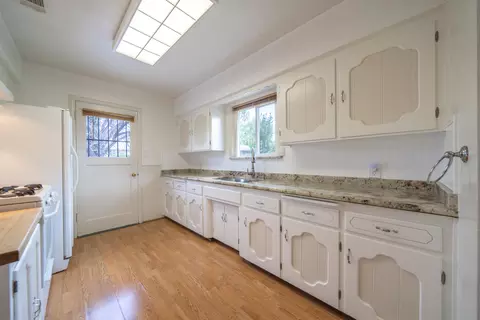 1825 Verda St, Redding, CA 96001 photo 16