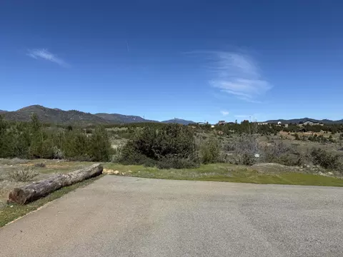 16327 North St, Redding, CA 96001 photo 14