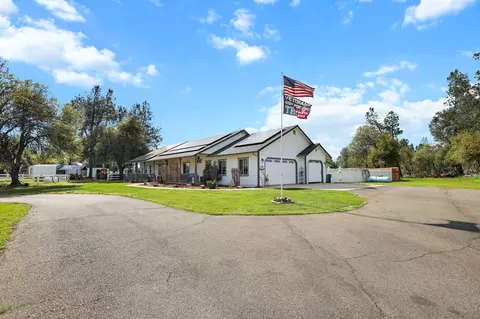 6640 Dixieland Dr, Anderson, CA 96007