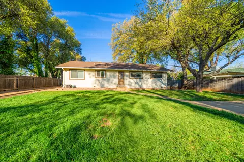 2739 Yana Ave, Redding, CA 96002 photo 12