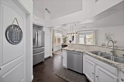 3386 Lyndsey Ln, Anderson, CA 96007 photo 5