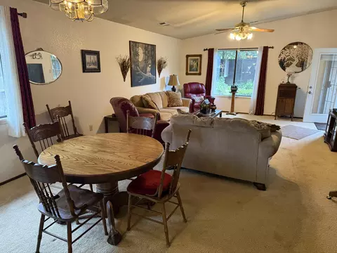 2005 Lazare Path, Redding, CA 96001 photo 7