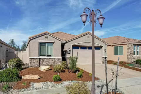 6158 Lucca Trl, Redding, CA 96003