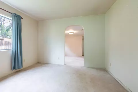 Living - 2855 Henderson Rd, Redding, CA 96002 photo 3 of 4