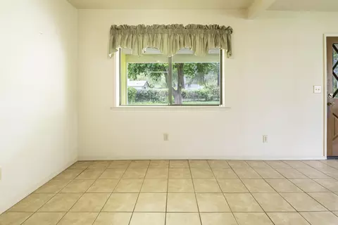 Living - 2855 Henderson Rd, Redding, CA 96002 photo 1 of 4