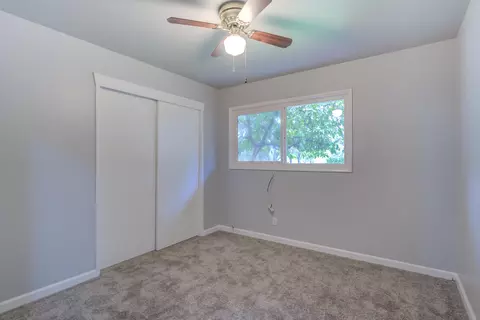 Bedroom - 2296 Washington Ave, Redding, CA 96001 photo 8 of 8