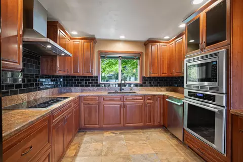 6867 Alpine Ridge Rd, Shingletown, CA 96088