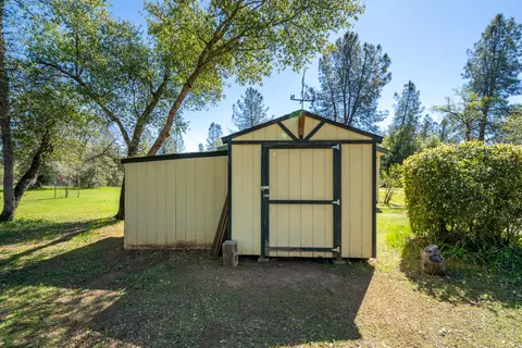 5595 Dover Dr, Anderson, CA 96007 photo 56