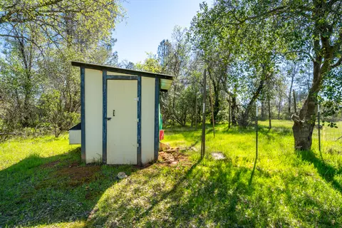 5595 Dover Dr, Anderson, CA 96007 photo 50