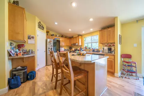 5595 Dover Dr, Anderson, CA 96007 photo 11