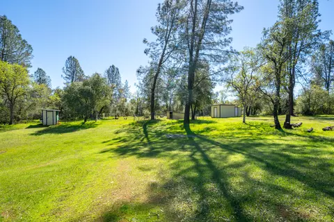 5595 Dover Dr, Anderson, CA 96007 photo 41